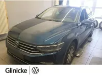 Gebraucht VW Passat Business 150 PS (110 kW) 2023 Blau Kombi
