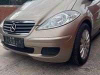 Gebraucht Mercedes A150 Elegance 95 PS (69 kW) 2007 Gold Van / Kleinbus