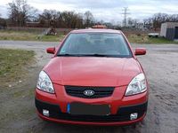 Używany Kia Rio EX 97 KM (71 kW) 2009 Czerwony Hatchback