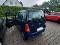 Gebraucht Opel Agila 58 PS (42 kW) 2003 Blau Van / Kleinbus