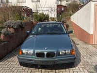Gebraucht BMW 320 150 PS (110 kW) 1997 Blau Limousine