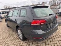 Gebraucht VW Golf VII 116 PS (85 kW) 2019 Grau Kombi