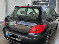 Gebraucht Peugeot 307 109 PS (80 kW) 2001 Schwarz Kleinwagen