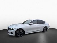 Gebraucht BMW 320 Shadowline 184 PS (135 kW) 2022 Mineralweiß (weiß) Limousine