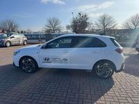 Gebraucht Hyundai i30 N Line 140 PS (102 kW) 2025 Atlas white Limousine