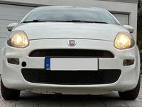 Gebraucht Fiat Punto 77 PS (56 kW) 2012 Weiß Kleinwagen