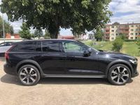 Gebraucht Volvo V60 CC 145 PS (106 kW) 2024 Kombi