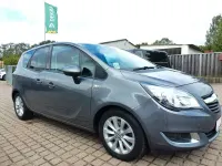 Gebraucht Opel Meriva drive 140 PS (102 kW) 2016 Shiny grey (rock) Van / Kleinbus