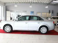 Gebraucht Audi A4 Sport 131 PS (96 kW) 2006 Lichtsilber Limousine