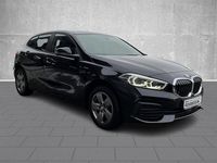 Gebraucht BMW 118 Advantage 136 PS (100 kW) 2023 Schwarz Kleinwagen