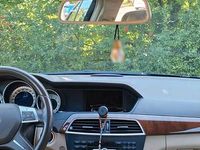 Gebraucht Mercedes C200 184 PS (135 kW) 2011 Blau Limousine