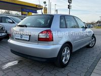 Gebraucht Audi A3 Attraction 102 PS (75 kW) 2003 Silber Limousine