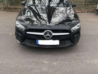Gebraucht Mercedes A180 Progressive 136 PS (100 kW) 2019 Schwarz Limousine