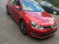 Gebraucht VW Golf VII 105 PS (77 kW) 2013 Rot Kleinwagen