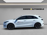 Używany Kia Ceed 101 KM (74 kW) 2025 Biały Hatchback
