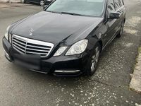 Gebraucht Mercedes E250 2010 Schwarz Kombi