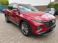 Gebraucht Hyundai Tucson 136 PS (100 kW) 2021 Sunset red SUV
