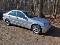 Gebraucht Mercedes C180 143 PS (105 kW) 2004 Grau Limousine