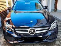Gebraucht Mercedes C250 204 PS (150 kW) 2015 Blau Kombi