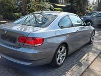 Gebraucht BMW 320 170 PS (125 kW) 2010 Grau Coupé