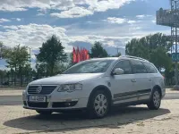 Gebraucht VW Passat Individual 170 PS (125 kW) 2009 Silber Limousine