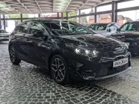 Gebraucht Kia Ceed Style 140 PS (102 kW) 2025 (1k) zilinaschwarz met. Kleinwagen