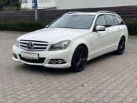 Gebraucht Mercedes C250 204 PS (150 kW) 2012 Weiß Limousine