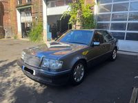Gebraucht Mercedes E500 320 PS (235 kW) 1993 Grau Limousine