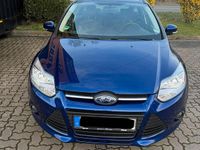 Gebraucht Ford Focus ST-Line 101 PS (74 kW) 2014 Blau Kleinwagen