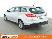 Gebraucht Ford Focus Cool & Connect 101 PS (74 kW) 2018 Grau Kombi