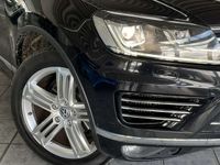 gebraucht VW Touareg 3.0 V6 TDI BMT 4Motion R-Line ACC Navi