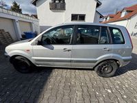 Gebraucht Ford Fusion 80 PS (58 kW) 2009 Grau Kleinwagen