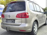 Gebraucht VW Touran Comfortline 140 PS (102 kW) 2012 Van / Kleinbus