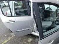 Gebraucht Renault Modus Dynamique 75 PS (55 kW) 2009 Silber Van / Kleinbus