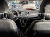 Gebraucht Hyundai i10 63 PS (46 kW) 2019 Grau Kleinwagen