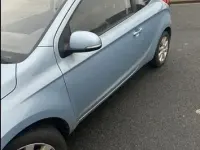 Gebraucht Hyundai i20 Trend 75 PS (55 kW) 2013 Blau Kleinwagen