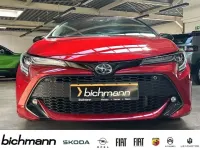 Gebraucht Toyota Corolla Hybrid Team 122 PS (89 kW) 2021 Rot Limousine