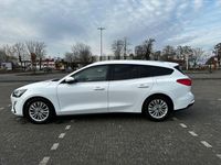 gebraucht Ford Focus 1,5 88kW Titan Aut. Temp. Shz Garant Shz