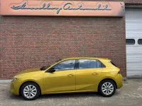 Gebraucht Opel Astra 131 PS (96 kW) 2023 Gelb Limousine