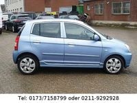 Second-hand Kia Picanto EX 65 CP (47 kW) 2006 Albastru Hatchback