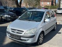 Gebraucht Hyundai Getz Basis 67 PS (49 kW) 2009 Silber Kleinwagen