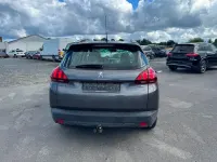 Gebraucht Peugeot 2008 Active 110 PS (80 kW) 2017 Grau SUV