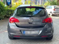 Gebraucht Opel Astra Edition 101 PS (74 kW) 2010 Grau Kleinwagen