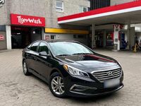 Gebraucht Hyundai Sonata 164 PS (120 kW) 2015 Schwarz Limousine