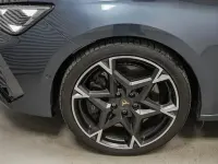 Second-hand Cupra Leon VZ 333 CP (244 kW) 2025 Gri
