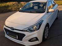 Gebraucht Hyundai i20 Active 84 PS (61 kW) 2019 Weiß Kleinwagen