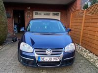 Gebraucht VW Jetta Comfortline 150 PS (110 kW) 2007 Blau Limousine