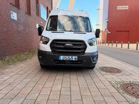 Gebraucht Ford Transit Trend 131 PS (96 kW) 2023 Weiß Van / Kleinbus