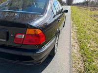 Gebraucht BMW 316 105 PS (77 kW) 2000 Schwarz Limousine