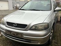 Gebraucht Opel Astra 103 PS (75 kW) 2004 Silber Kombi